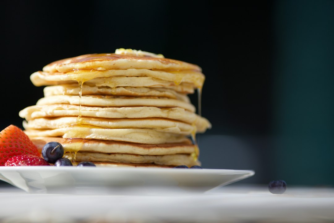 Fluffy Buttermilk Pancakes