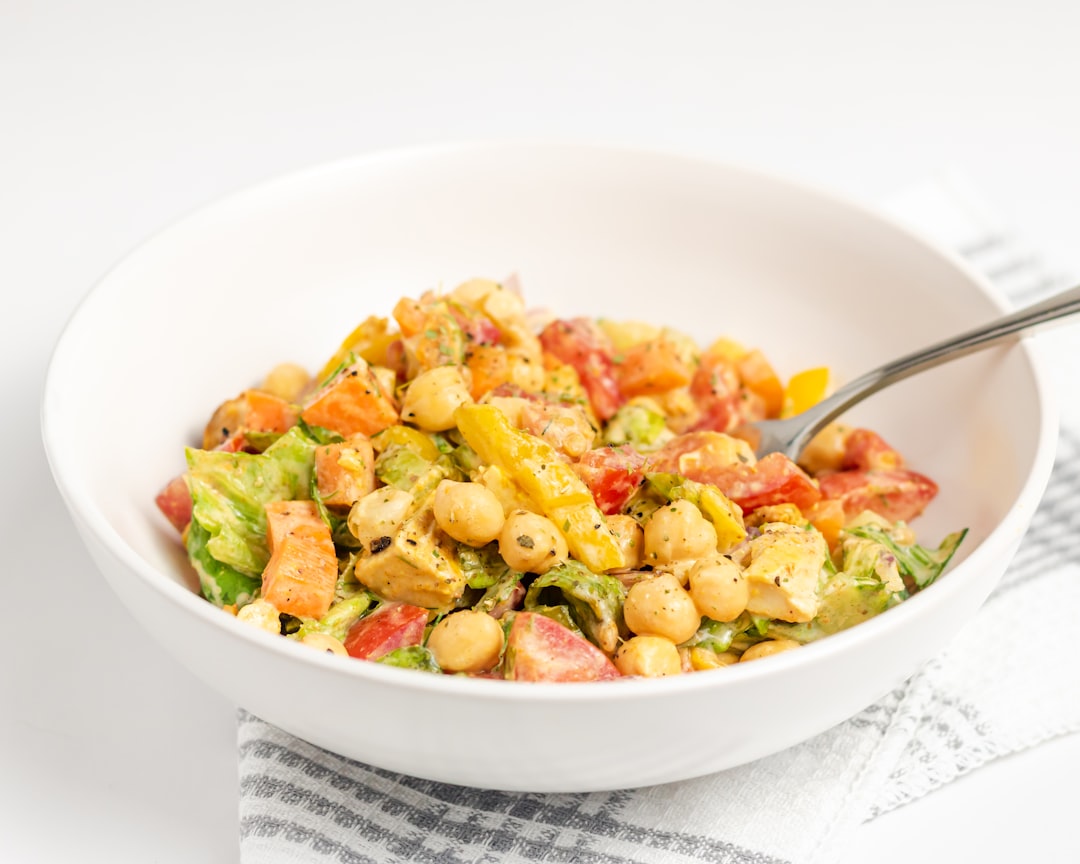 Mediterranean Chickpea Crunch Salad