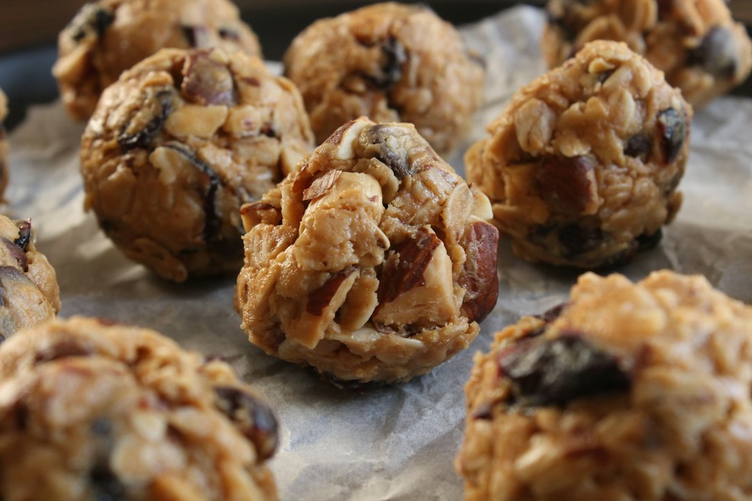 No-Bake Peanut Butter Oat Bites